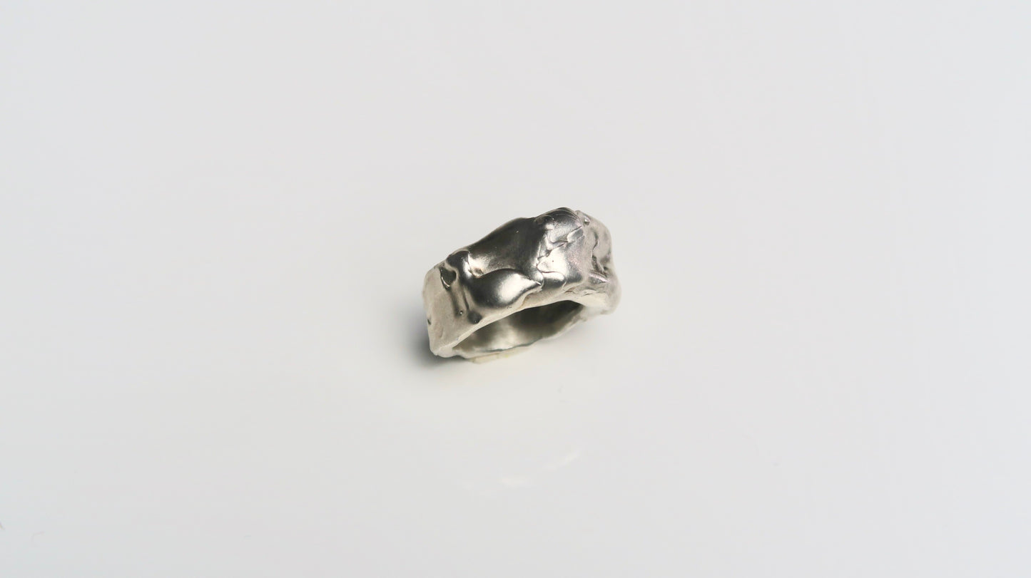 Sculptural Ring  Nr.1 | Größe: 53